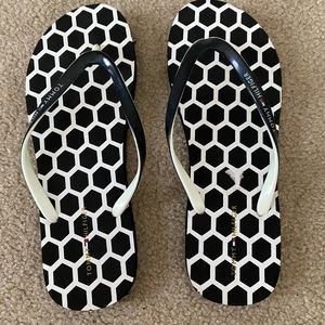 Tommy Hilfiger flip flops